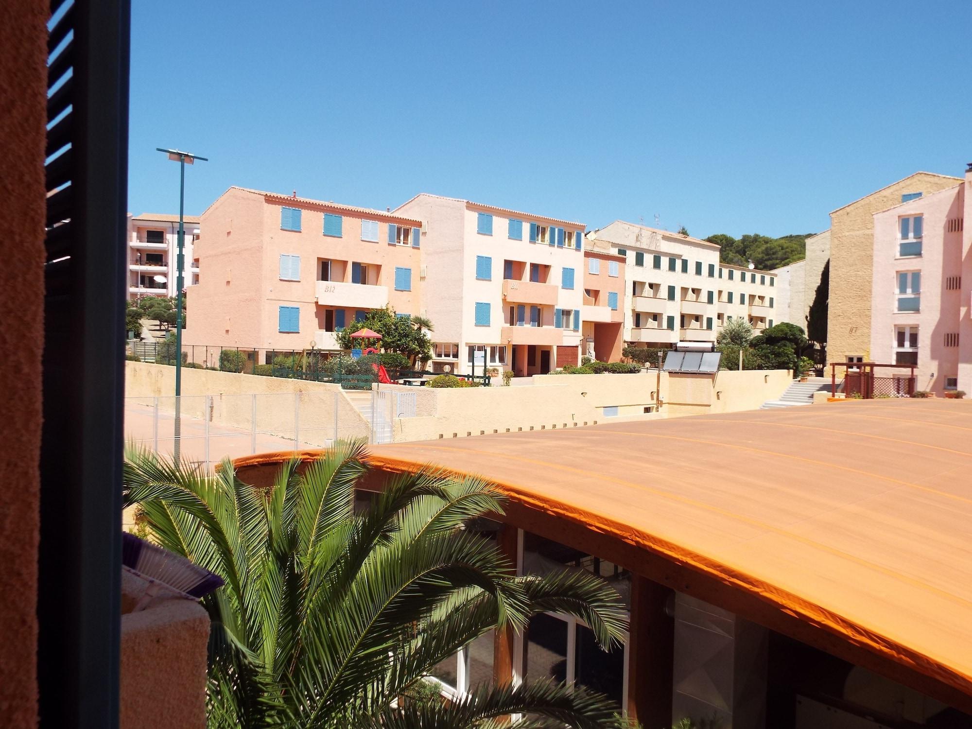 Le Nereidi Hotel & Residence Con Piscina-Tennis-Fitness-Parcheggio Coperto-Sala Conferenze La Maddalena  Bagian luar foto