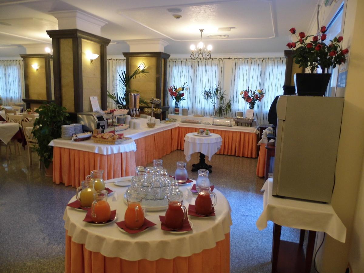Le Nereidi Hotel & Residence Con Piscina-Tennis-Fitness-Parcheggio Coperto-Sala Conferenze La Maddalena  Bagian luar foto